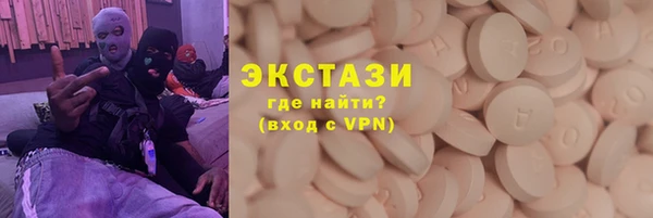 твердый Семёнов